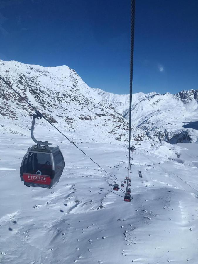 Apart Larcher Arzl im Pitztal Buitenkant foto
